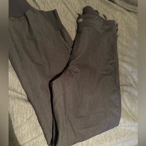 S/P heather grey figs 4 pocket jogger